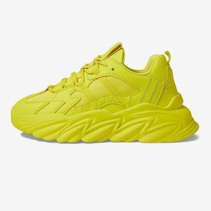 Steve Madden Wave Sneaker